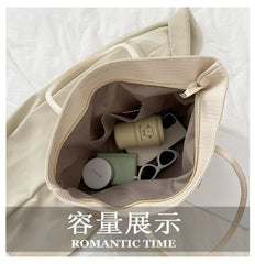 Fashionable Women's Hand Bag with Large Capacity