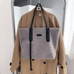 Plush Large Shoulder Bag Woman Zipper Faux Fur Ladies Handbags