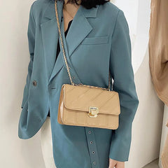 Women Crossbody Bags Chain Shoulder Bag Diamond Chain Mini Handbag