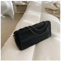 Retro Female Shoulder Bag Chain Handbag Fashionable Crossbody Bag