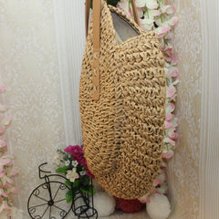 Duzeala Round Straw Beach Bag for Women, Handwoven Tote Bag with Pom Pom Tassel