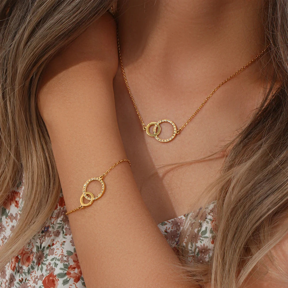 Stainless Steel Loop Pendant Necklace Bracelet Set