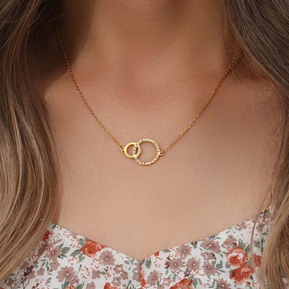 Stainless Steel Loop Pendant Necklace Bracelet Set