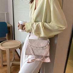 Women Shoulder Bags Lace Bow Chains Sweet Handbags Retro Flaps Crossbody Bag