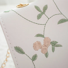 Embroidered Small Square Bag Retro Chain Shoulder Bag