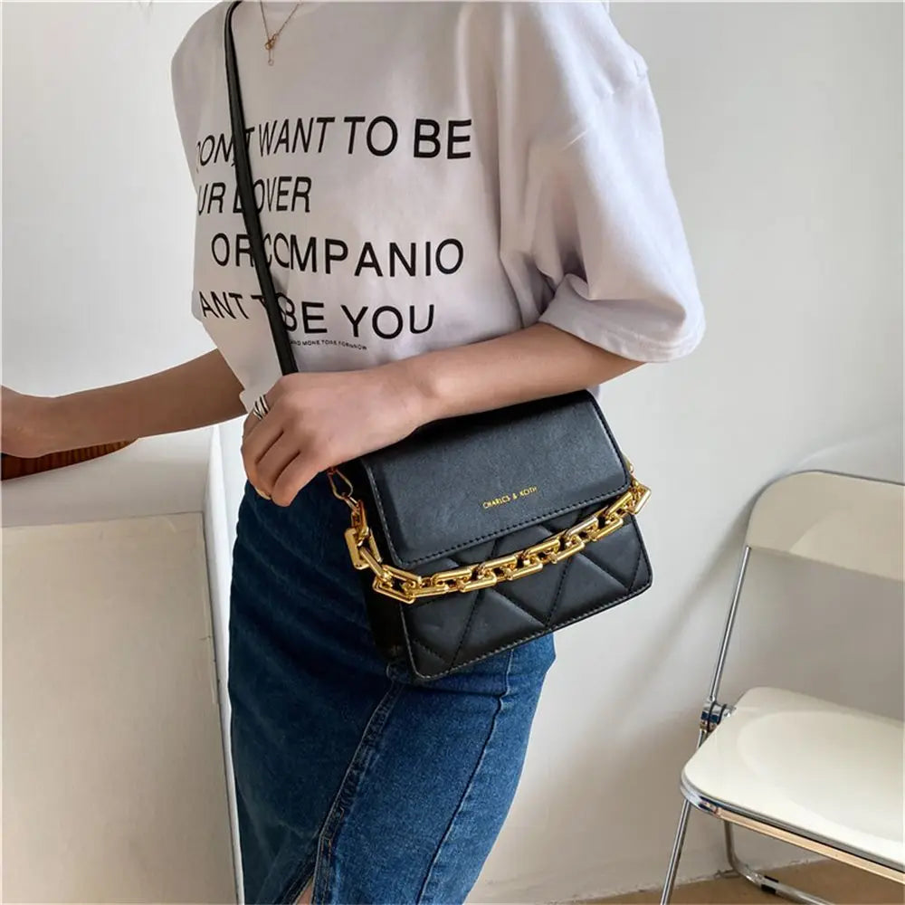 Small PU Leather Crossbody Bag Thick Chains Handbag Female Messenger Bag