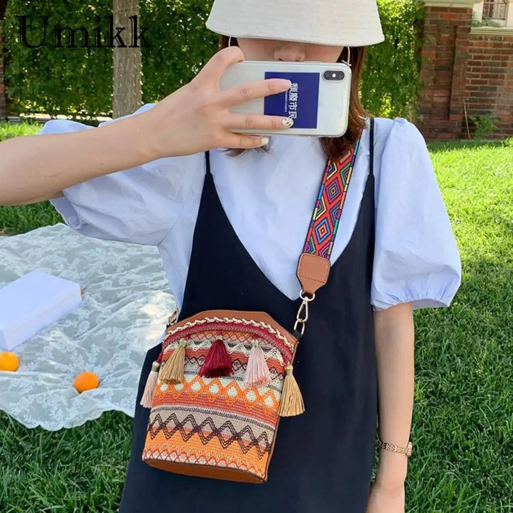 Ethnic Women Shoulder Crossbody Bag Woven Tassels Small Bucket Handbags