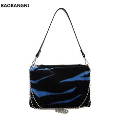 European & American Chain Plush Messenger Bag