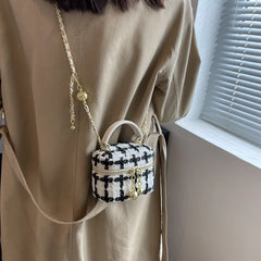 Woolen Tweed Handbags Small Chain Purse for Women with Zipper