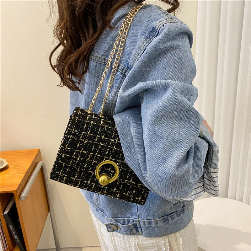 Famous and Vintage Chain Crossbody Bag