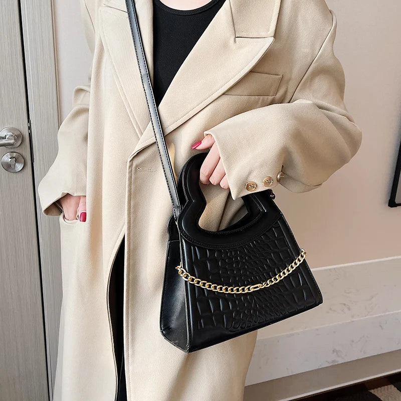 Heart Handle Chain Shoulder Bag Shell Clutch Crossbody Bag