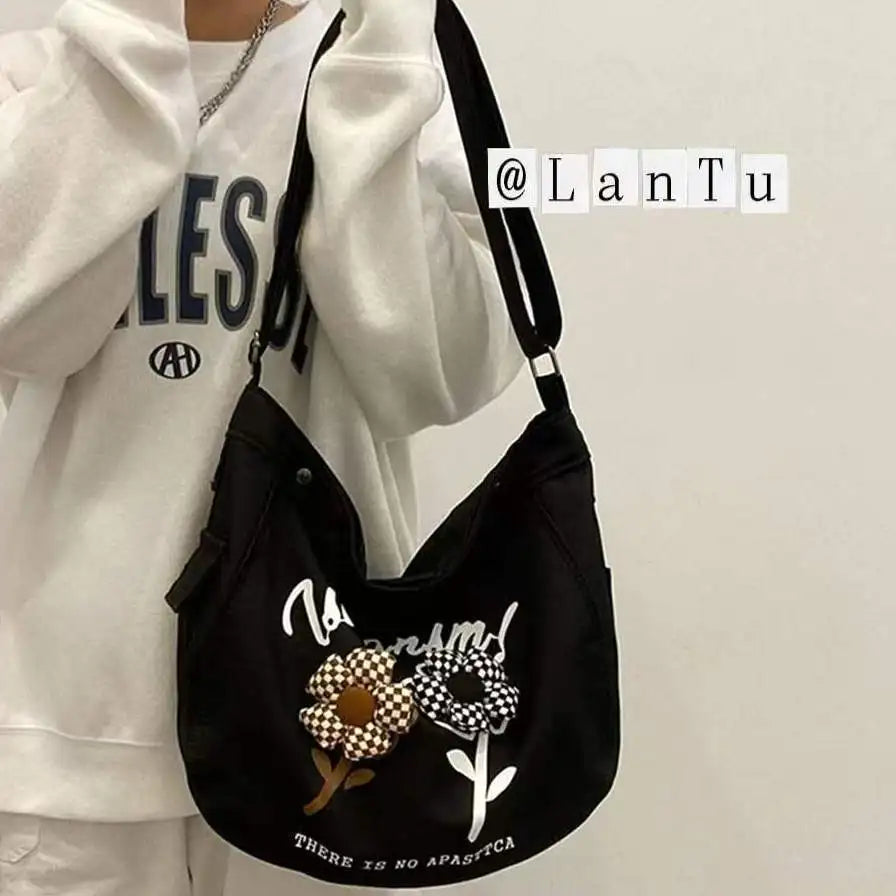 Japanese Retro Messenger Bag for Women Students