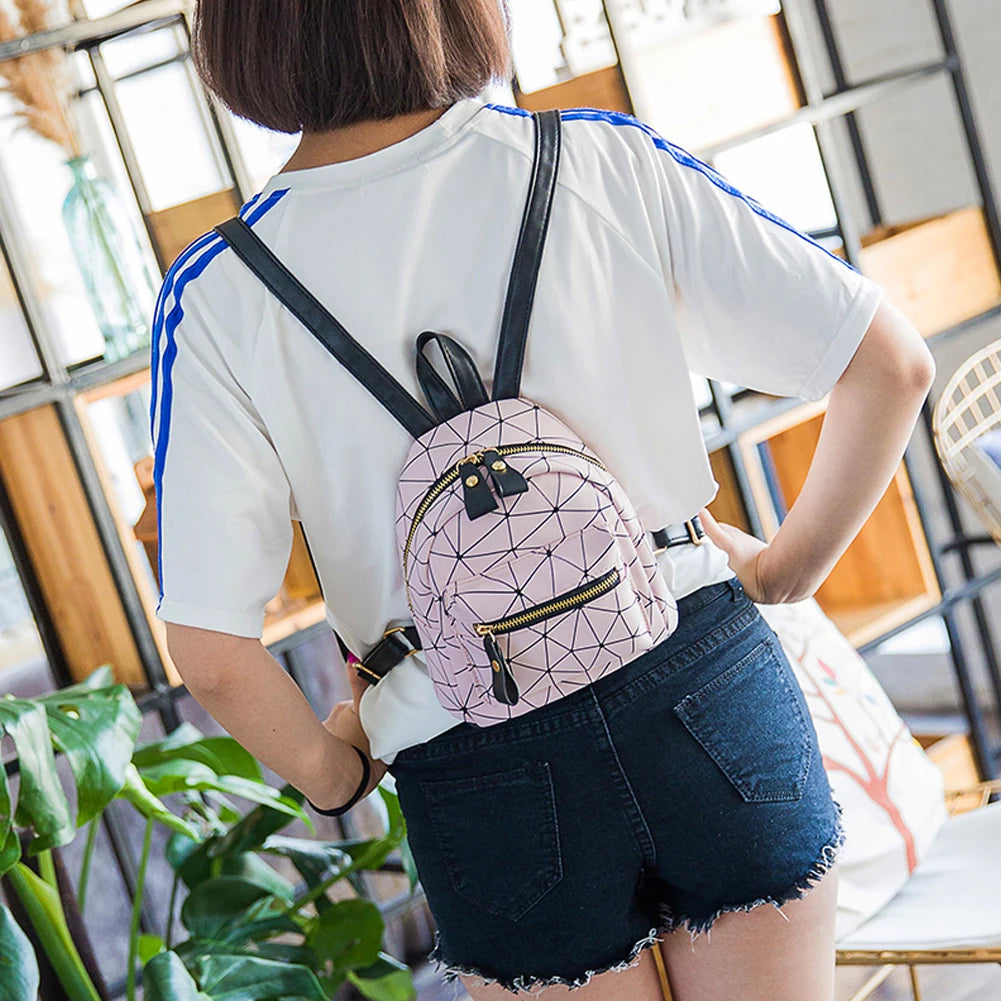 Geometric Pattern Backpack Zipper Closure Waterproof Small Daypack