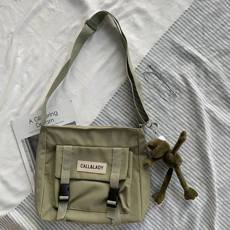 Women's South Korea Postman Bag Lady Student Nylon Waterproof Canvas Schoolbag