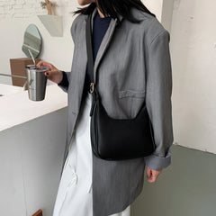 Crescent Messenger Bag PU Leather Crossbody Handbag