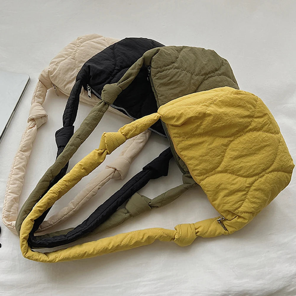 Casual Dumpling Bag Autumn Winter Women Messenger Bag for Weekend Vacation