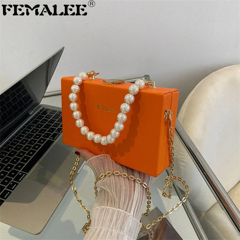Small Shoulder Messenger Bag with Pearl Chain for Wedding Party