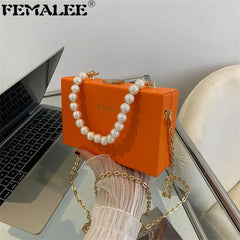 Small Shoulder Messenger Bag with Pearl Chain for Wedding Party