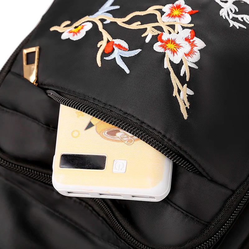 Embroidery Flower Backpack Lady Casual Solid Bagpack