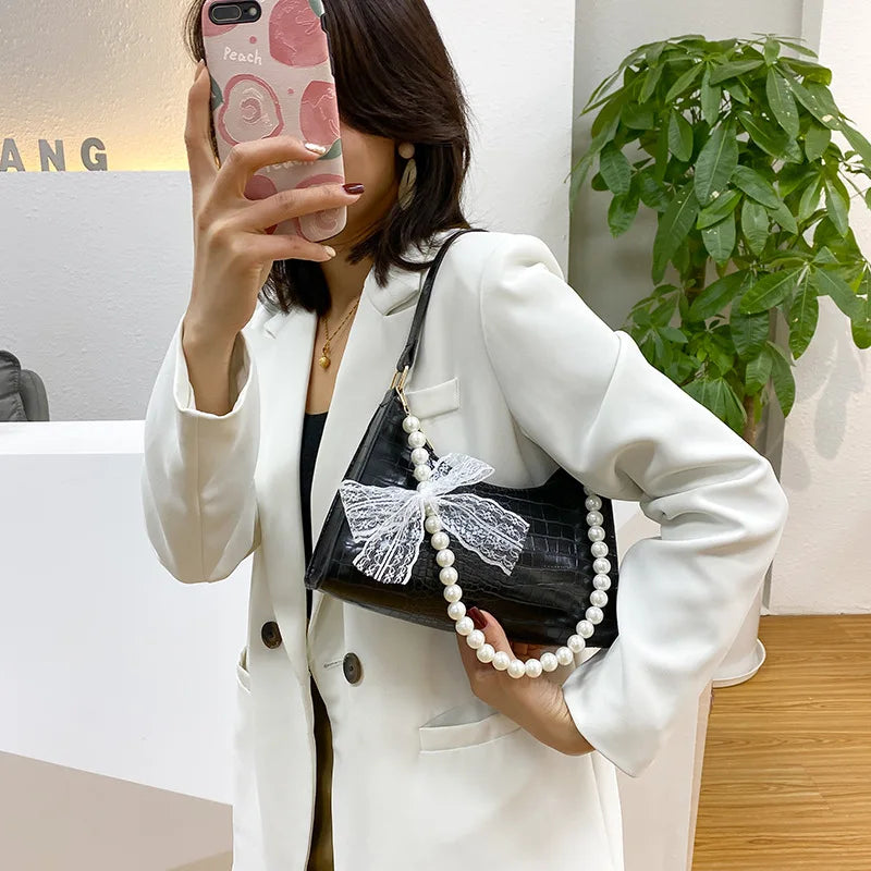 Retro Women Leather Chain Handbag Totes