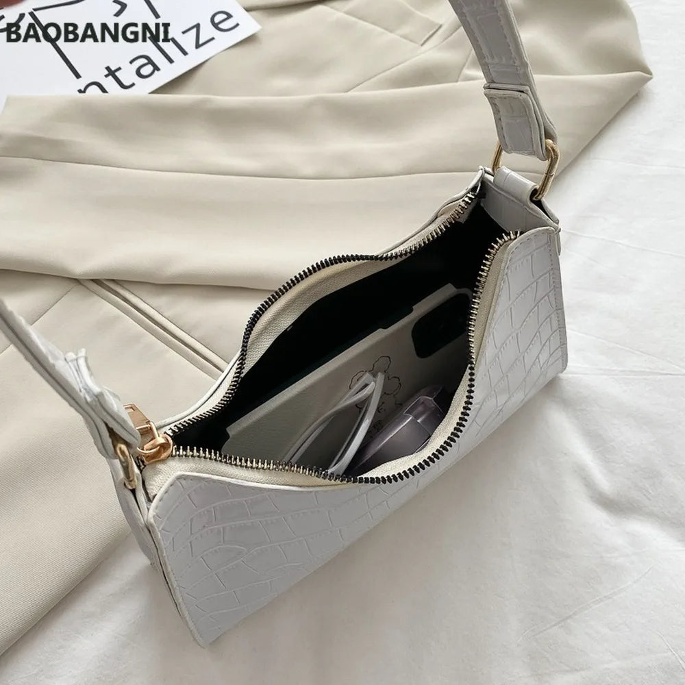 Retro Women Totes Shoulder Bag Leather Chain Handbag