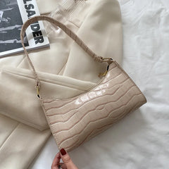 Retro Women Totes Shoulder Bag Leather Chain Handbag