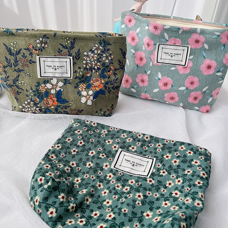 Flowers Print Cosmetic Bag Corduroy Washing Bag Large Capacity Women