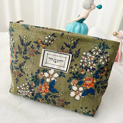 Flowers Print Cosmetic Bag Corduroy Washing Bag Large Capacity Women