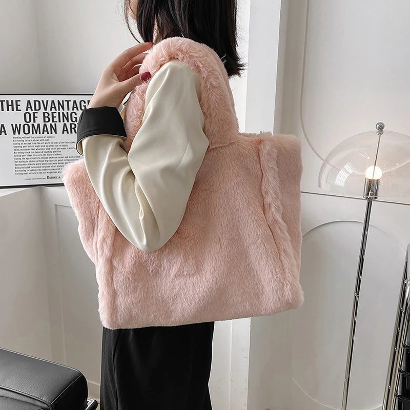 Faux Fur Shoulder Bag for Women Winter Chain Crossbody Tote Purse
