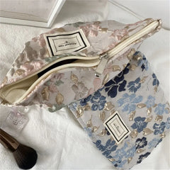 French Embossed Flower Cosmetic Bag Large-capacity