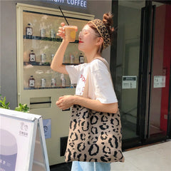 Knitted Shoulder Handbag Leopard Pattern Large Capacity Top-handle Bag