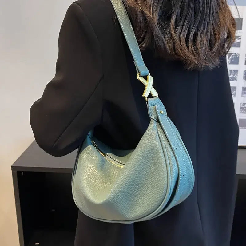 Leisure Armpit Messenger Women's Bag Solid Shoulder Travel Bag