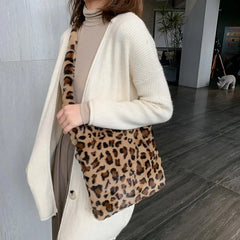 Leopard Print Crossbody Bag for Women Plush Winter Shoulder Handbag