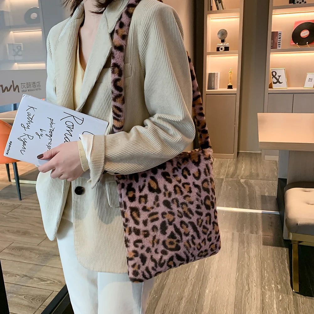 Leopard Print Crossbody Bag for Women Plush Winter Shoulder Handbag