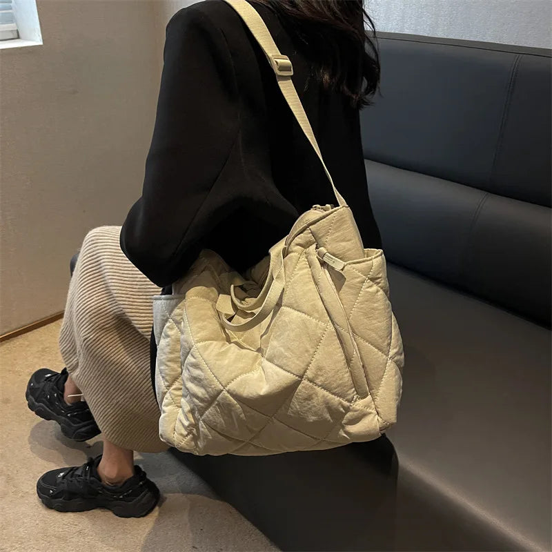 Lingge Quilted Nylon Padded Shoulder Bags Casual Down Cotton