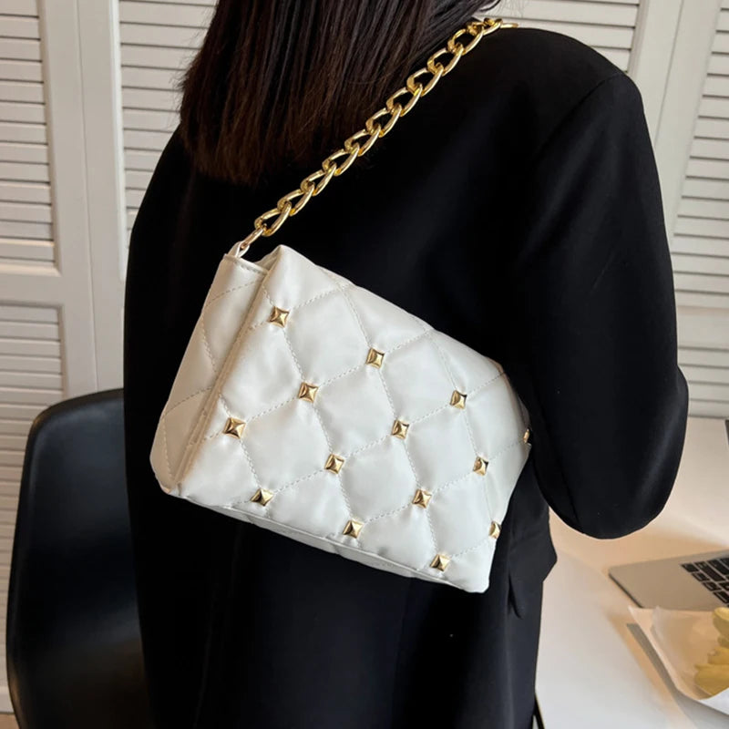 Lingge Shoulder Bags Chains Crossbody Bag Rivet PU Leather Handbag Purse
