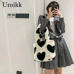 Plush Love Heart Shoulder Bag for Women Casual Daily Use