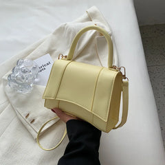 Luxuri Shoulder Bag Messenger Bag Armpit Bag Large Capacity Women Travel