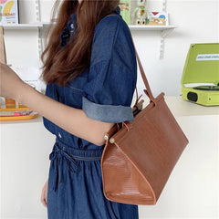 Crocodile Pattern Ladies Tote Handbag Vintage Style Women Shoulder Bag