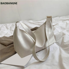 Casual Solid Large Capacity Shoulder Bag for Ladies