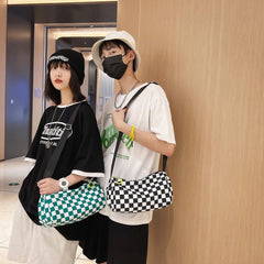 Plaid Messenger Bag Unisex Retro Sling Sports Crossbody Bag