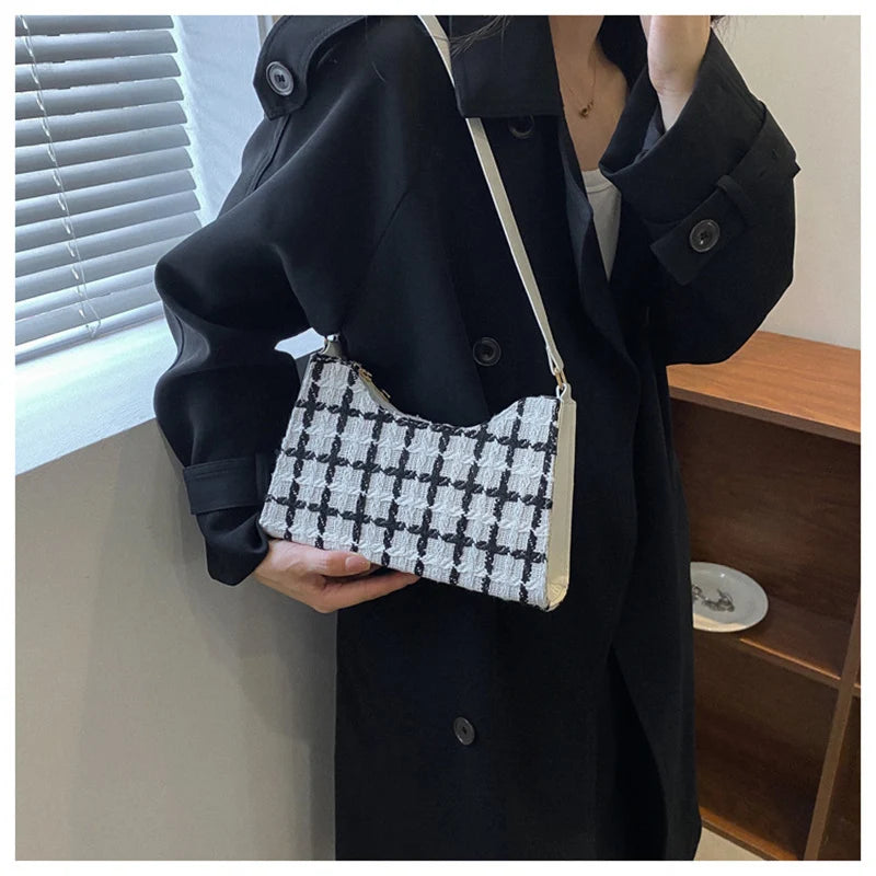 Plaid Shoulder Bags Women Underarm Handbag Small Armpit Purse