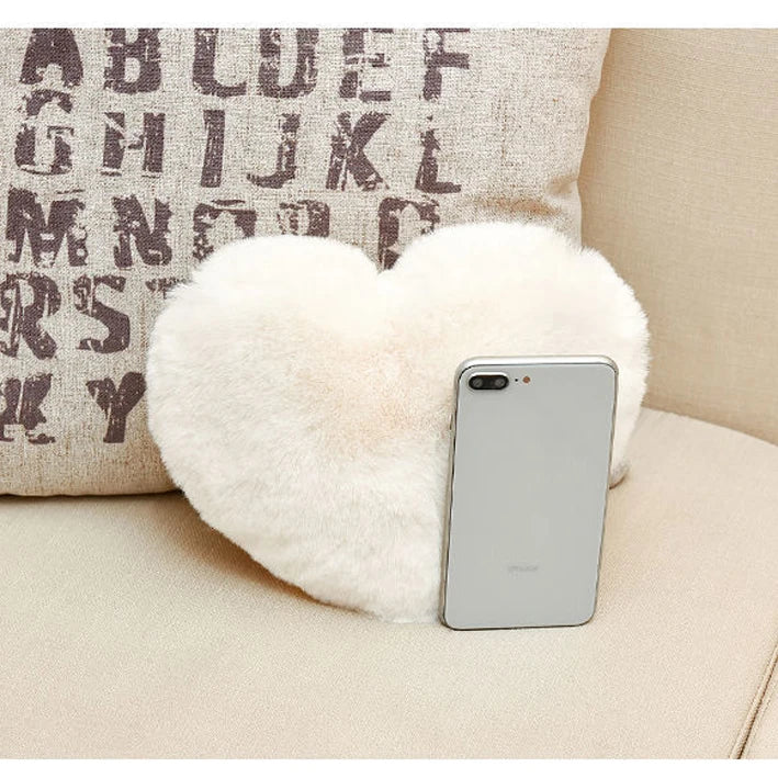 Red Lady Faux Fur Bag Winter Chains Heart Shaped Girls Princess Furry Plush