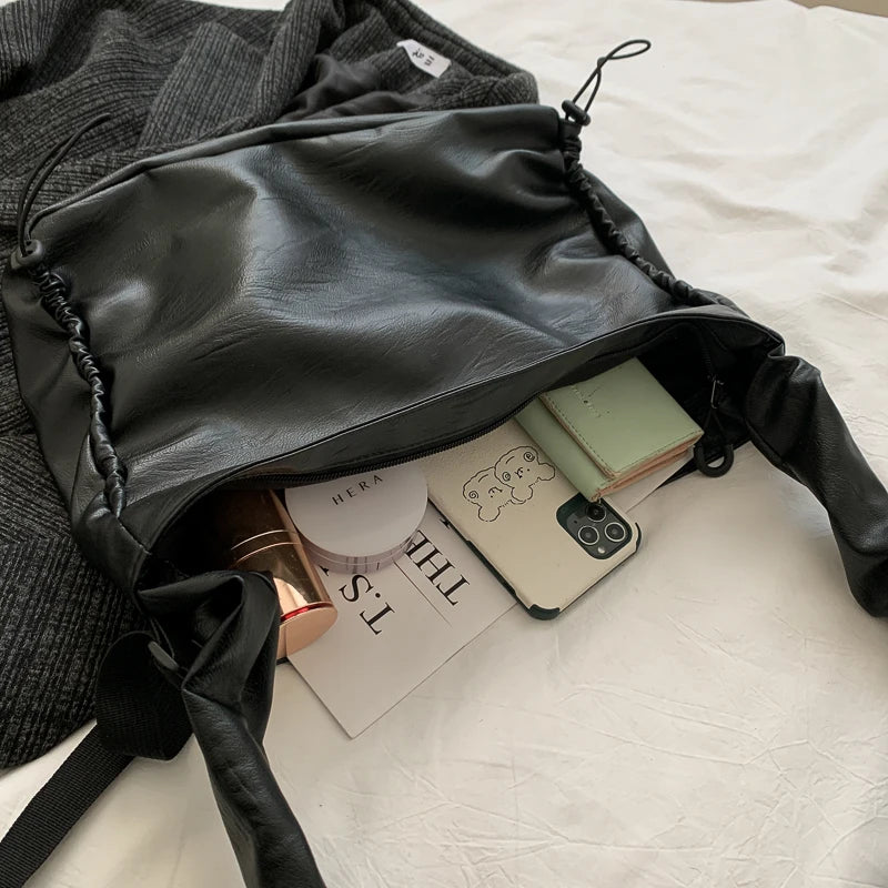 Retro Solid Crossbody Bag Women Pleated Cloud PU Totes Travel Streetwear
