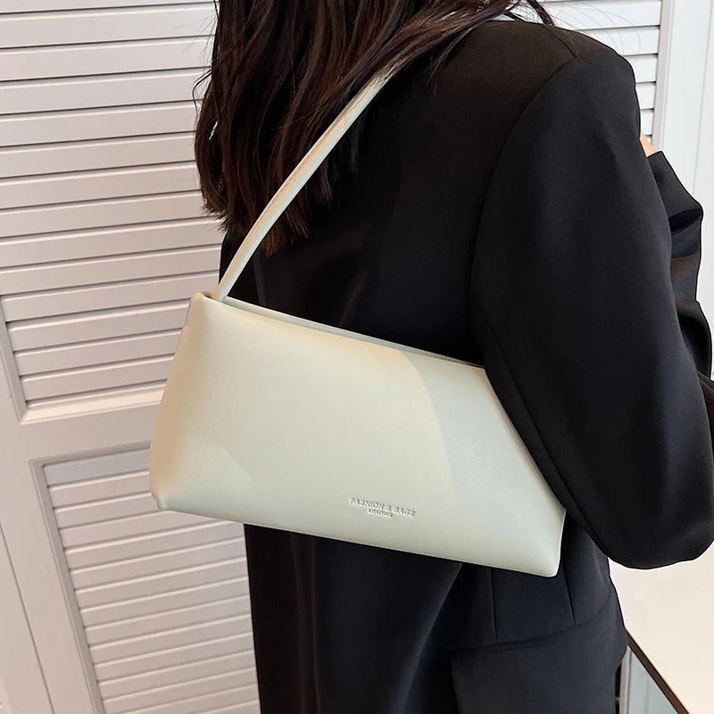 Retro Women Shoulder Bag PU Leather Crossbody Commute Pack