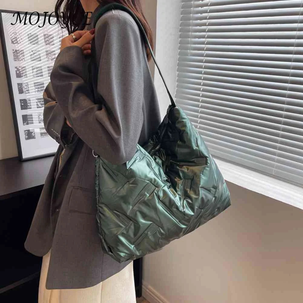 Quilted Shoulder Bag Cotton Padded Messenger Crossbody Handbag for Travel
