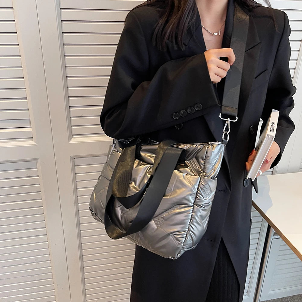 Quilted Shoulder Bag Casual Crossbody Large Capacity Lady Travel Purse