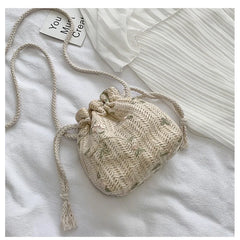 Women Beach Straw Woven Flower Embroidery Crossbody Handbag