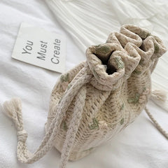 Women Straw Beach Bag Flower Embroidery Crossbody Handbag
