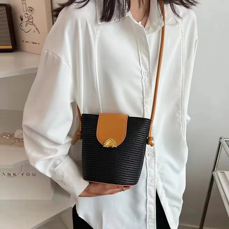 Woven Bucket Bag Straw Shoulder Messenger Bag